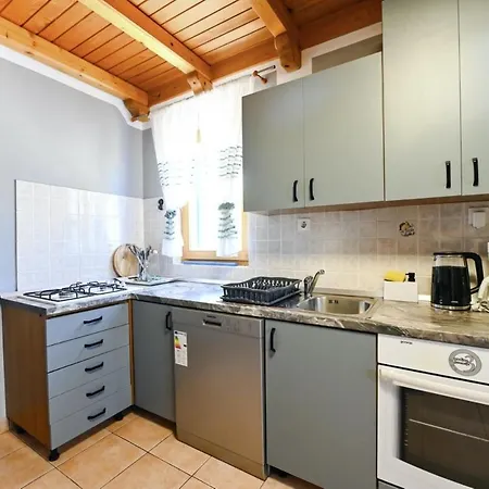 Holiday home Marianna In Pag - Haus Fuer 5 Personen *