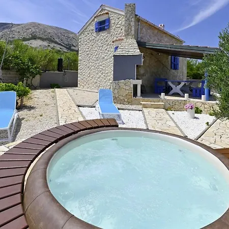 Marianna In Pag - Haus Fuer 5 Personen * Pag Town