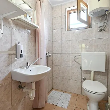 Marianna In Pag - Haus Fuer 5 Personen Prázdninový dům Kolan