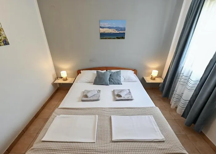 Marianna In Pag - Haus Fuer 5 Personen